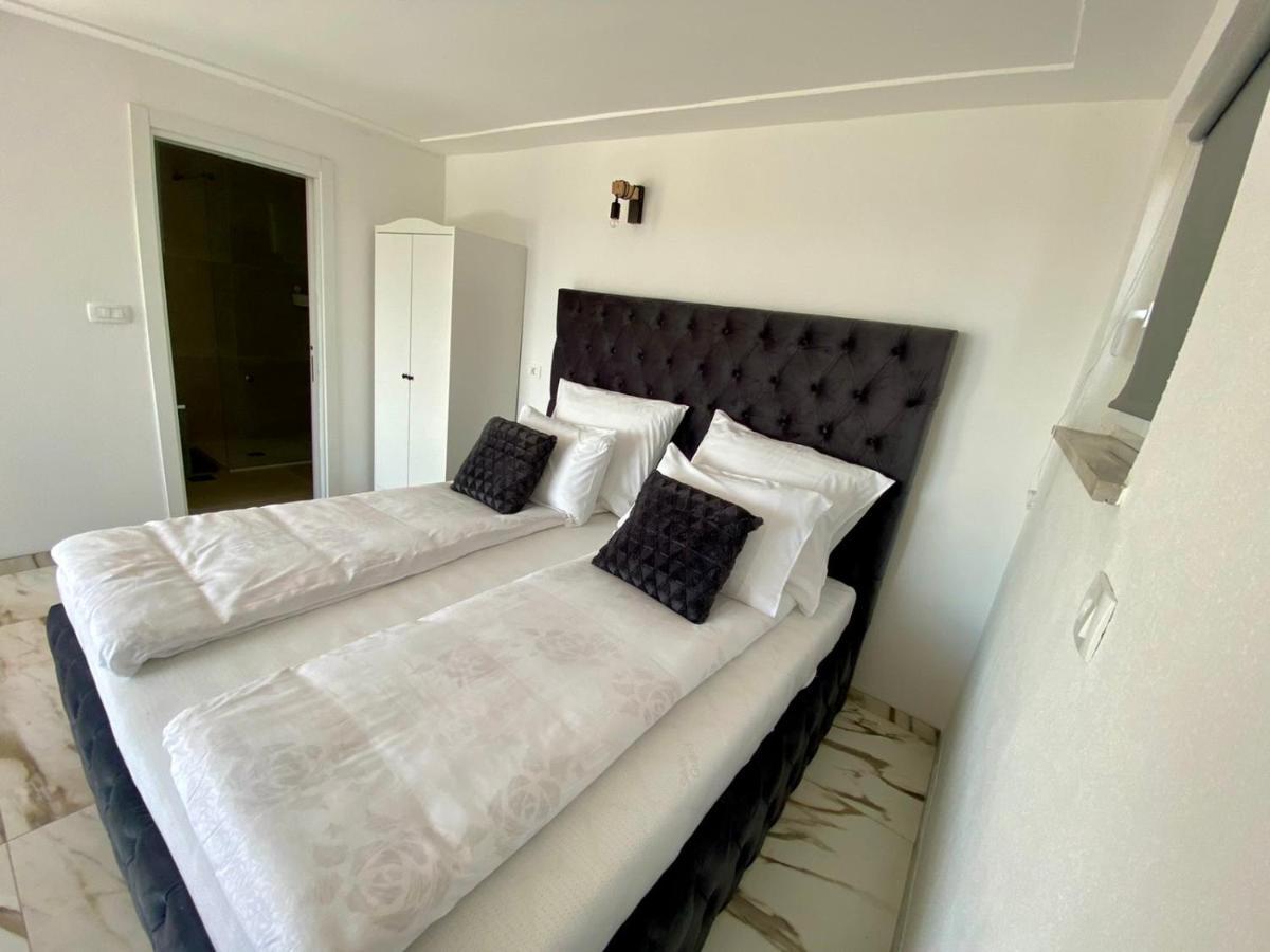Apartma Hill Portorose Exteriör bild